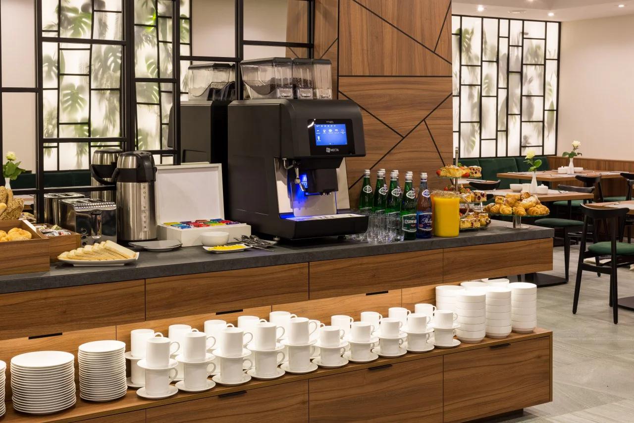 Suministro HORECA para hoteles restaurantes cafeterías y bares